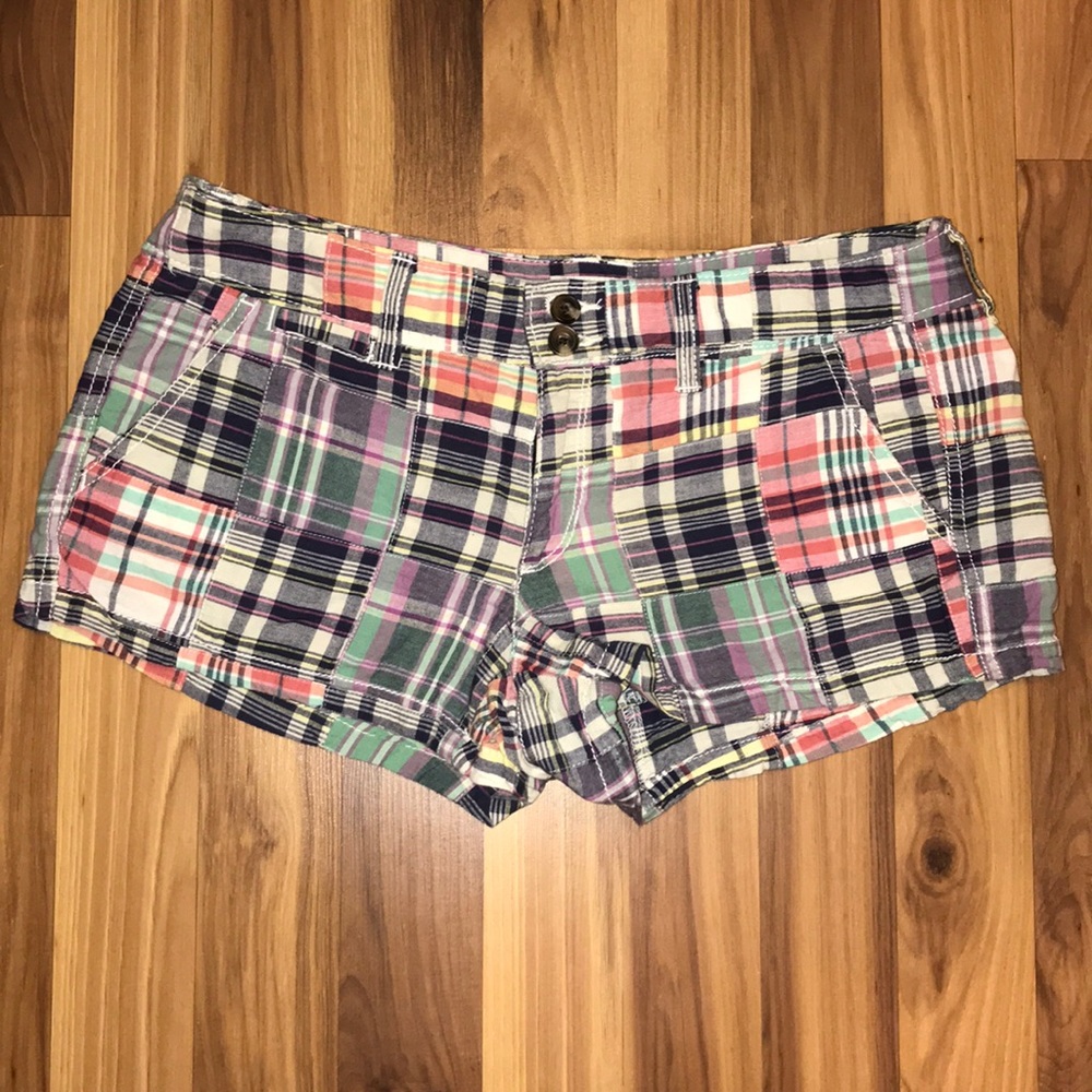 American Eagle plaid shorts